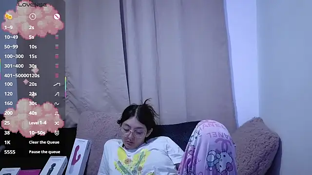 lessliee22_'s Live XXX Chat