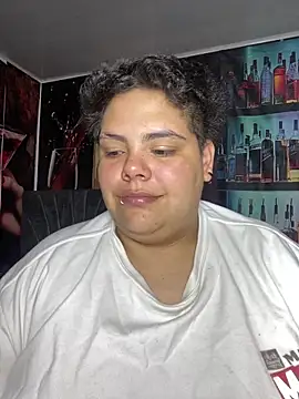 Chat XXX en directo de Hailey_Curvy