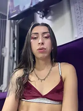 Sara_Davina Chat XXX in diretta