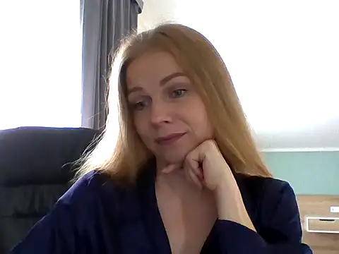 XXX chat uživo modela Tina5394