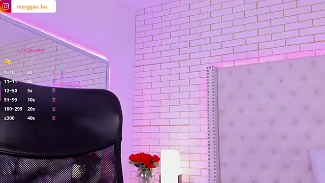 Morggan_Fox_'s Live XXX Chat