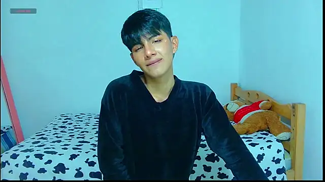 phuwin_bj 即時 XXX 聊天