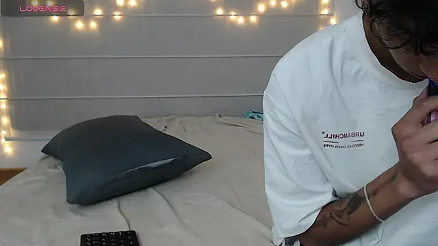 Sarabubbien Live XXX chat