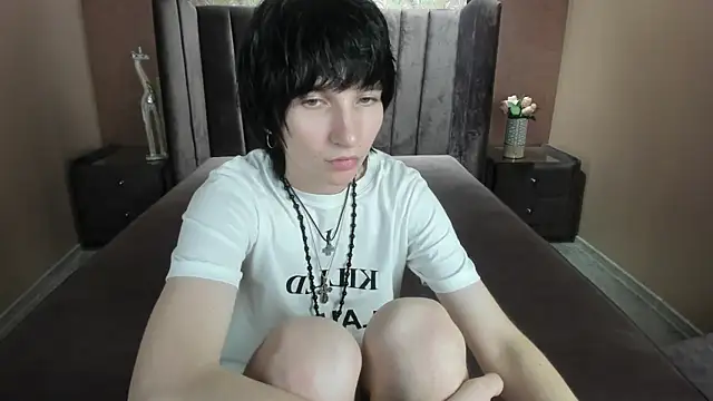 แชท XXX สดของ AdonBev