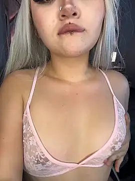 lya_nekko_'s Live XXX Chat