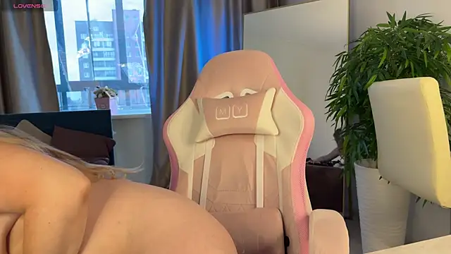 -Solar-Jane- Live XXX-Chat