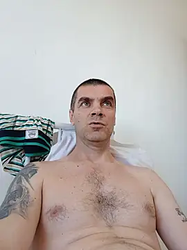 Chat +18 de SIR-MASTER-DOMINATOR ao vivo