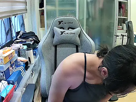Chat XXX Live swimsuitloves