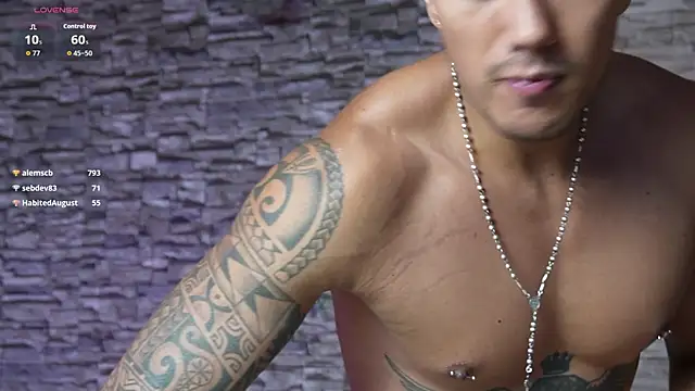 Chat XXX ao vivo de aaron_bolt