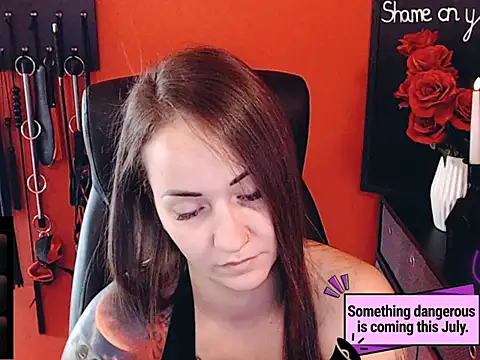 _MissJaneWarren_'s Live XXX Chat