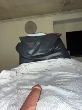 Shiro39801's Live XXX Chat