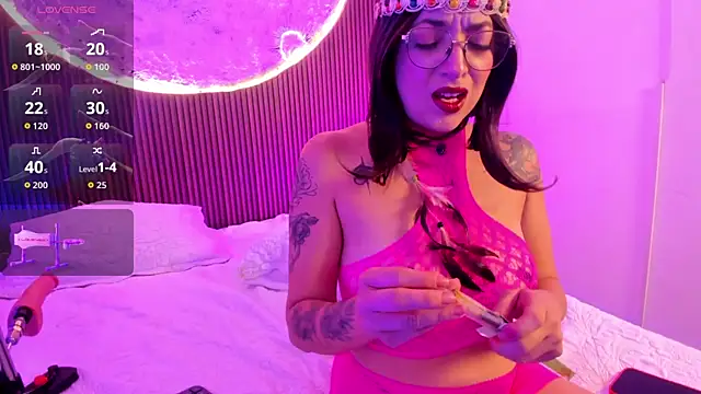 RoxanneStorm_'s Live XXX Chat