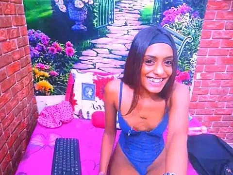 Chat XXX en directo de IndianPretty14u2Luv