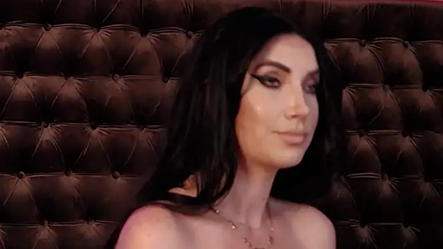 Živý XXX chat StephanyMillan