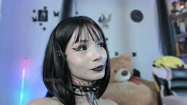 Dark_ningyo1's Live XXX Chat