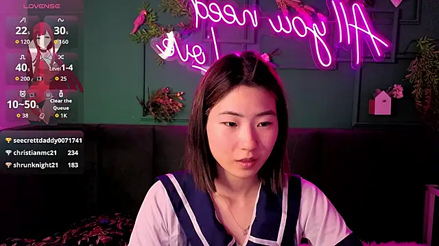 Runi_Asian's Live XXX Chat