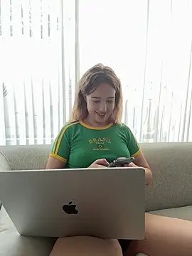 Nura_n_Sarah Adlı Modelin Canlı XXX Sohbeti