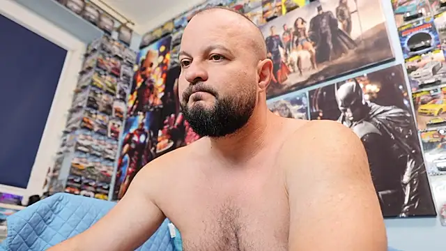 Chat +18 de Muscle_Bear ao vivo