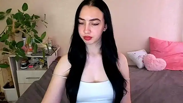 WildKittenX_ – Live XXX-chat
