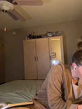 Ellz4's Webcam Show
