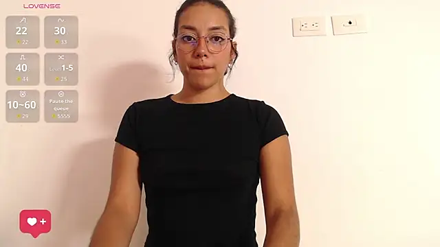 Wendy19_ Live XXX-chat