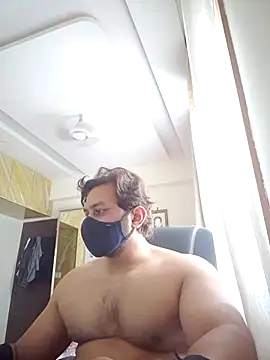 kaizercool1 Adlı Modelin Canlı XXX Sohbeti