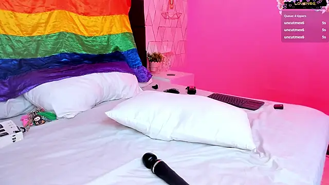 JustinePerry Adlı Modelin Canlı XXX Sohbeti