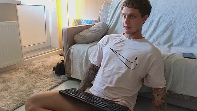 more__than__love's Live XXX Chat