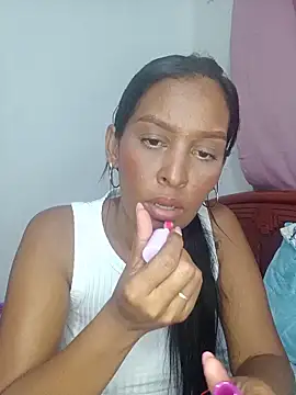 Jorkaty29_ Adlı Modelin Canlı XXX Sohbeti