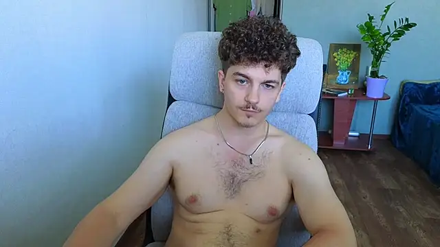 Онлайн чат XXX Remy_Miles