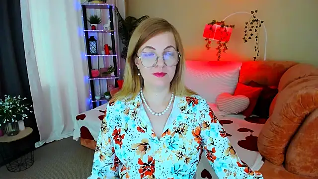 YourUniverser's Live XXX Chat