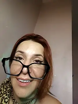 belliginger Adlı Modelin Canlı XXX Sohbeti