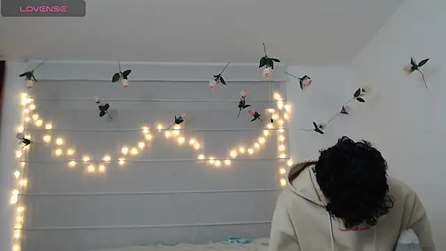 SarabubbieのライブXXXチャット