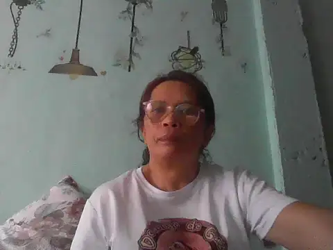 momshe2026 – Naživo XXX chat