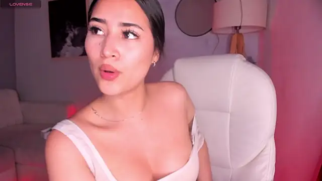 צ'אט XXX בשידור חי של lara_madisson