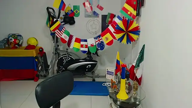 Онлайн чат XXX claryssa_