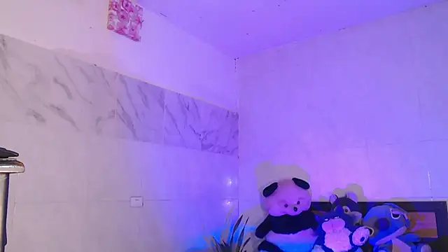 دردشة KimberlyXtreme الجنسية المباشرة