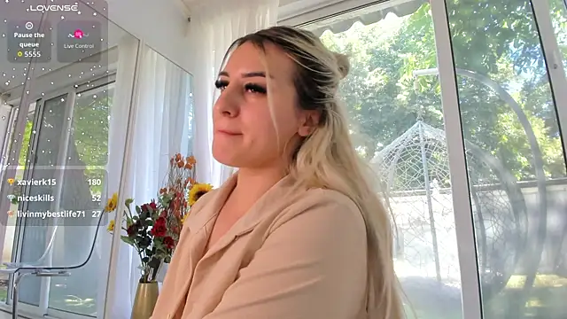 Ella_Vee 라이브 XXX 채팅