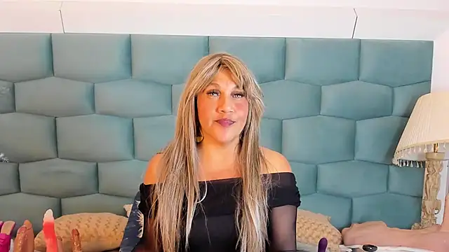 MiaMancini Chat XXX in diretta