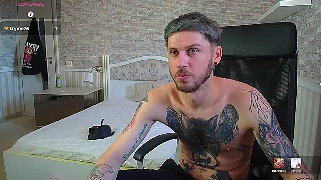 Živý XXX chat JonahShaw