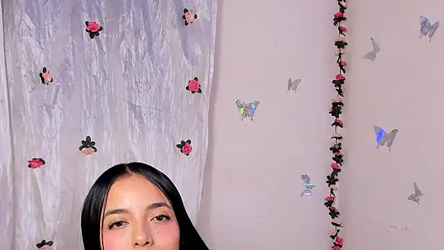 Czat XXX na żywo – EvelynLuxx