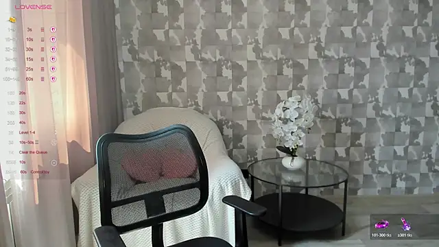 Chat +18 de Kseni_a ao vivo
