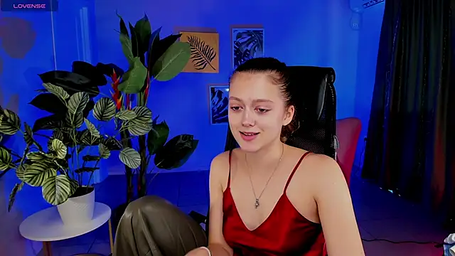 TunaHolli's Live XXX Chat