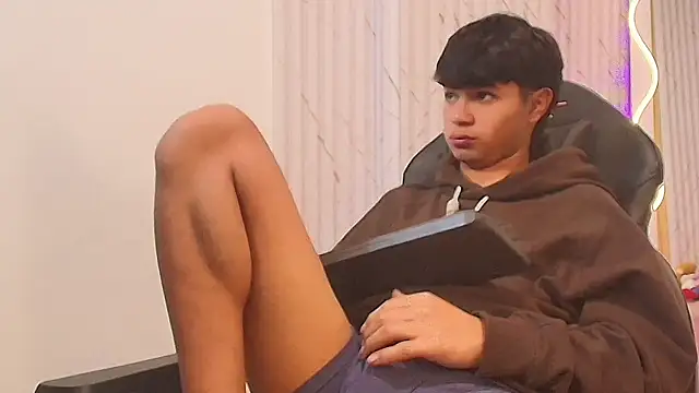 XXX chat uživo modela Spark_tay