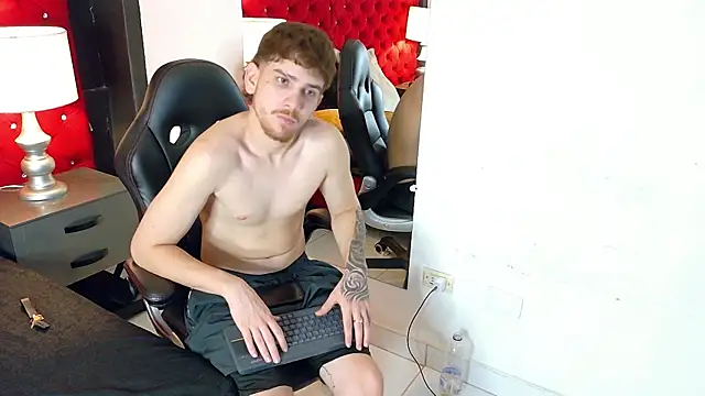 Chat +18 de Stefano_Moretti ao vivo
