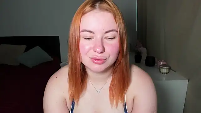 צ'אט XXX בשידור חי של LAYLAxSTAR