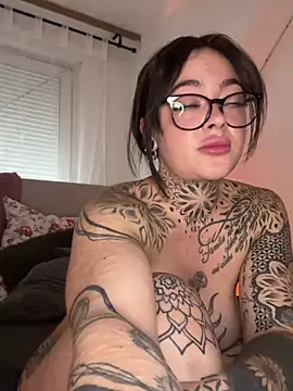 emmifly live XXX chat