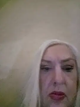 Julia20X Chat XXX in diretta