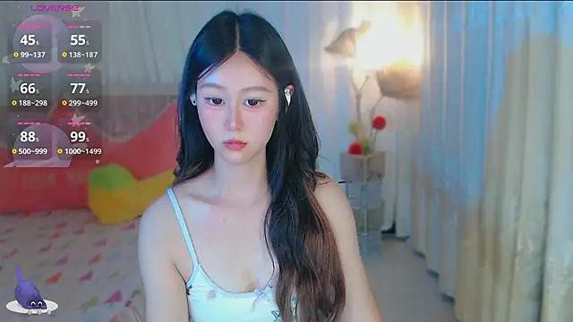 Aimee-520's Live XXX Chat