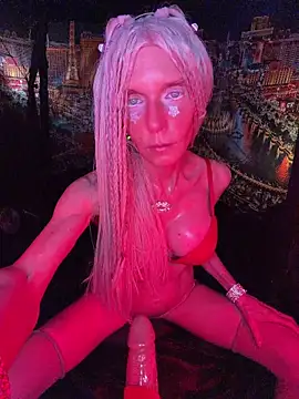 1NikiVegas Chat XXX in diretta